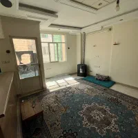 ۶۳متر ط۳ با انباری خ ایرانمهر ک بروجردی