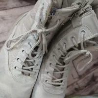 پوتین نظامی خاکی سایز 42  و کفش کوهنوردی سایز 41|کیف، کفش، کمربند|رباطکریم, شهرک والفجر|دیوار