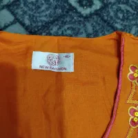 لباس زنونه|لباس|مشهد, رده|دیوار