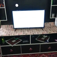 میز‌تلویزیون چوبی