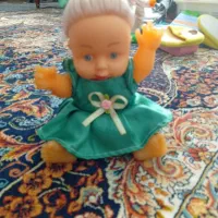 عروسک موزیکال