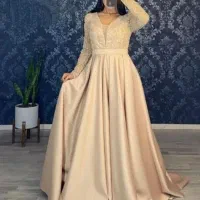 لباس مجلسی نو کارشده وساتن سایز 4.. 46 الی 48 میشه