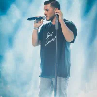 بلیط کنسرت آرمین زارعی کنار هم