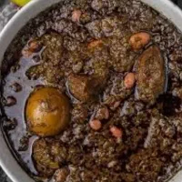 استخدام خانم جهت نظافت و آشپزی