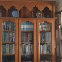 کمد چوبی اصل