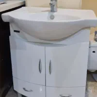 ۲عددروشویی کابین دار