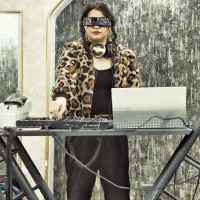 دیجی خانوم /خواننده گروه / تشریفات کامل