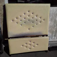 تخت یکنفره فلزی با تشک طبی فنری تکنفره کف چوبی