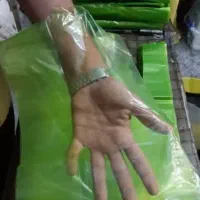 نیازمند اقا سن از ۱۹تا ۲۵ برای انجام امور بانکی