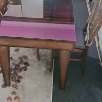 میز چوبی ۴ نفره|میز و صندلی غذاخوری|شاهین‌شهر, فردوسی|دیوار