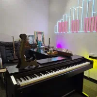 استخدام منشی اموزشگاه موسیقی