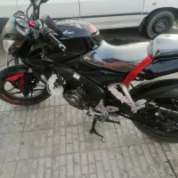 ان اس 200 درحد