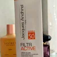 ضدآفتاب ژاک آندرل(پوست چرب)زیر قیمت اصلی