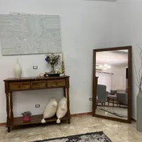 آینه و کنسول چوبی