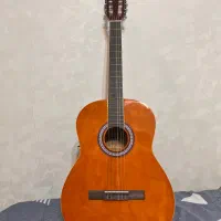 گیتار نو+کیف