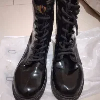 نیم بوت