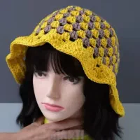 کلاه لئونی و باکت