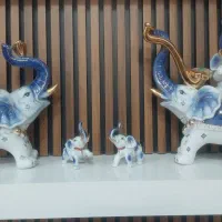 فیل سرامیکی|کلکسیون اشیاء عتیقه|قم, باغ کرباسی|دیوار