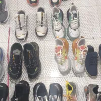 کفش اسپورت مردانه و زنانه به قیمت|کیف، کفش، کمربند|شاهرود, |دیوار