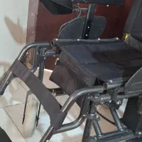 ویلچر برقی تایوانی دو عدد ویلچر برقی موجود است|آرایشی، بهداشتی، درمانی|اصفهان, لاله|دیوار