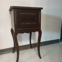 میز کنار مبلی دو کشور و میز خاطره