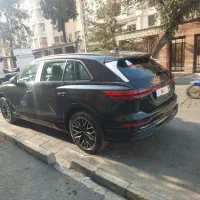 آئودی Q5 etron