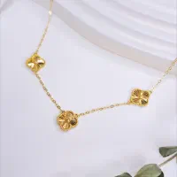 گردنبند ون‌کلیف طلا ۳ گل، جذاب و زیبا گالری پرنسس