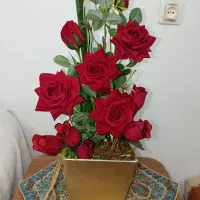 باکس گل رز مصنوعی  مناسب کادو