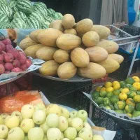 شاگرد زرنگ برای کار در مغازه  میوه فروشی