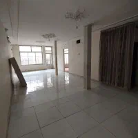 همکف-حیاط-دار-با-زیر-زمین