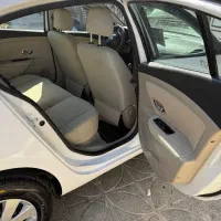 فلوئنس ۲۰۱۵ دنده وارداتی|خودرو سواری و وانت|همدان, |دیوار