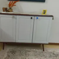 میز تی وی. و کنسول فقط چندماه خریدم