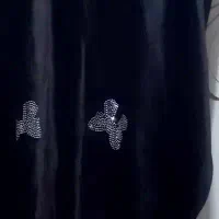 فروش لباس  بدلیل نیاز ب پول