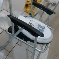 توالت فرنگی دسته دار