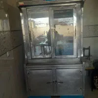 یک عدد یخچال برای گوشت و مرغ فقط گاز نداره