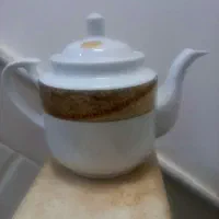 قوری سایز بزرگ در حد نو