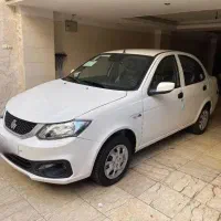 ساینا S دوگانه کارمندی