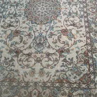 فروش 6 عدد پشتی نوو و یک عدد فرش 12 متری 750 شانه