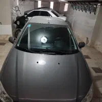 رانا lxبدون رنگ شاسی سالم