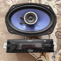 پخش سونی و یک جفت باند خربزه ای