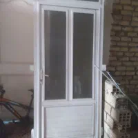 درب آلمینیوم وزن درب ۵۳ کیلو