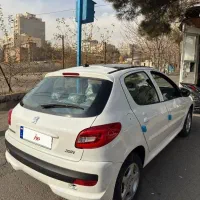 پژو ۲۰۷ i پاناروما