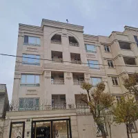 113 m / روبه نما / 3 خواب / سنددار