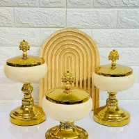 واتساپ پیام بدین مشکی و طلایی شیرینی خوری