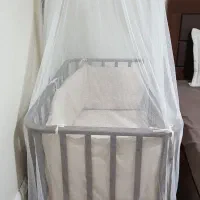تخت نوزاد با قابلیت گهواره ای (مدل کنار تختی)|تخت و صندلی بچه|تهران, دکتر هوشیار|دیوار
