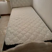 تخت خواب و تشک