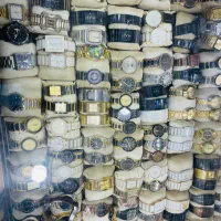 ساعتهای مغازه