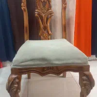 صندلی چوبی