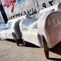 فروشنده.نجار.روکوب‌نیمه‌ماهر.وردست و خیاط پاره وقت