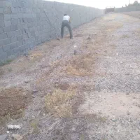 ۹هزار متر چهار دیواری زمین و باغچه و گلخونه